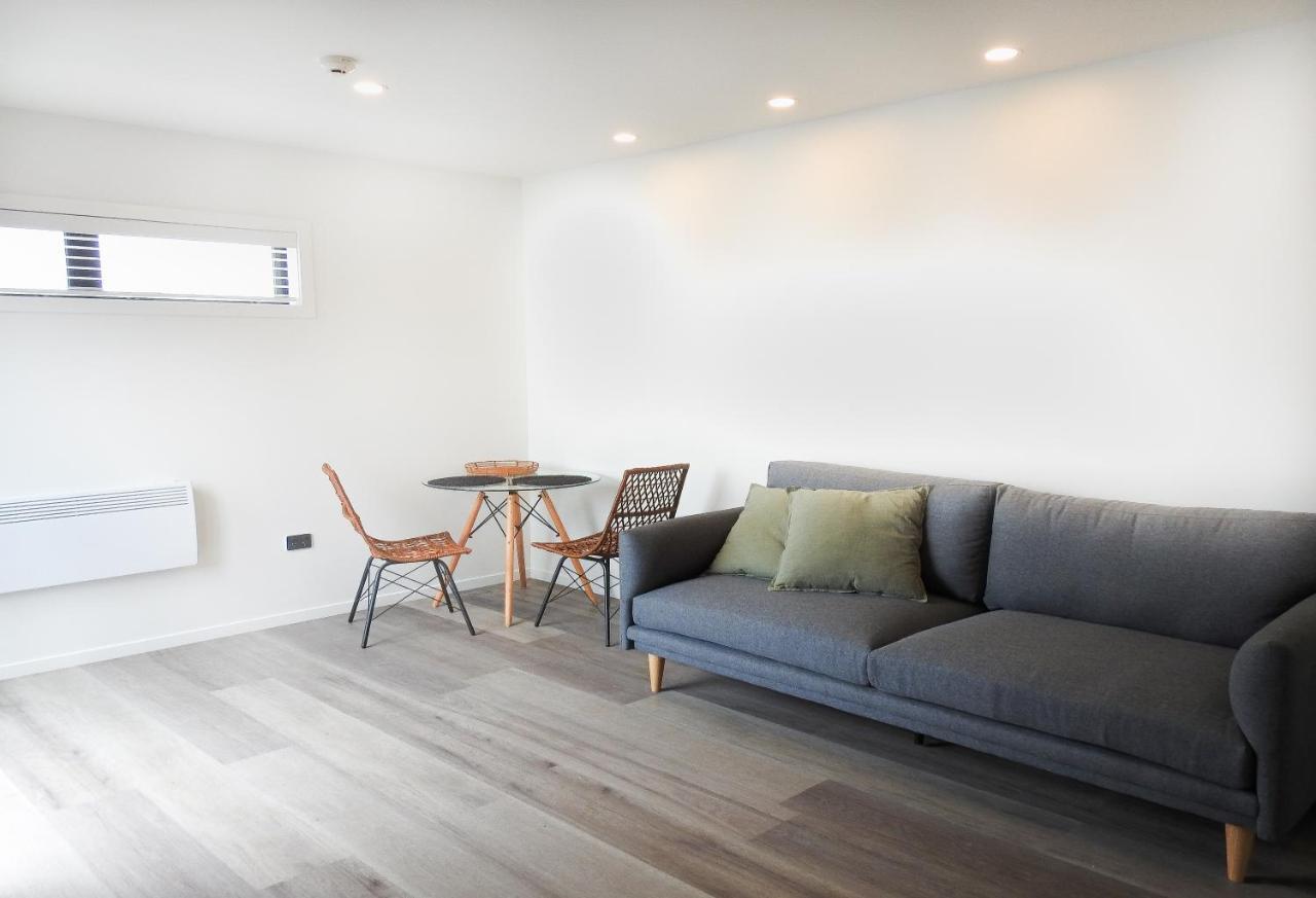 The Loft Apartments Westport Exterior photo
